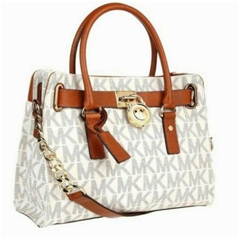 michael michael kors ew signature hamilton saffiano satchel unlock video|Michael Kors Hamilton Saffiano Leather E/w Satchel Dark Khaki.